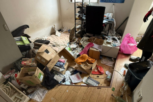 ゴミ屋敷清掃前