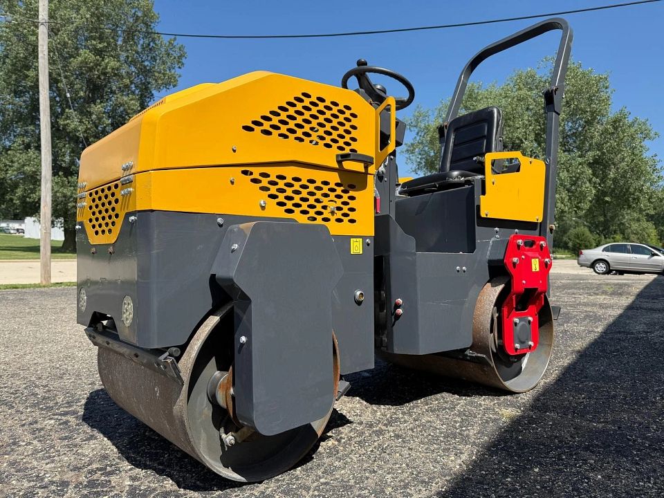s-l1600