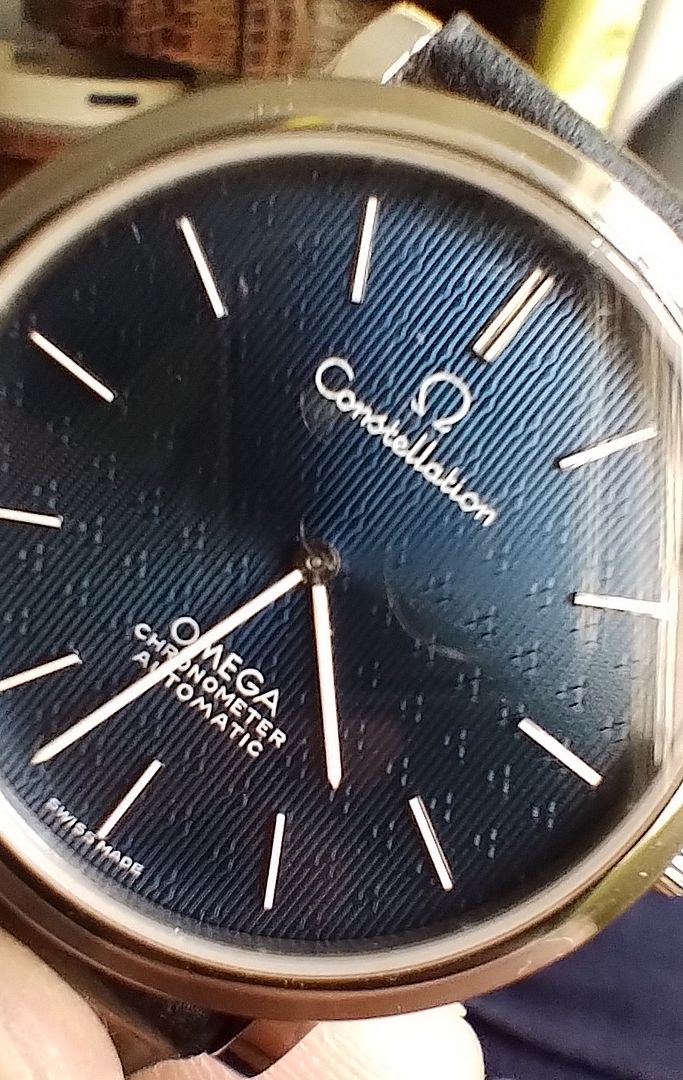 Omega Constellation chronometre automatique 157.0001 - cadran tapisserie bleu 2982991d-4712-4835-87bd-9a39b240ba47