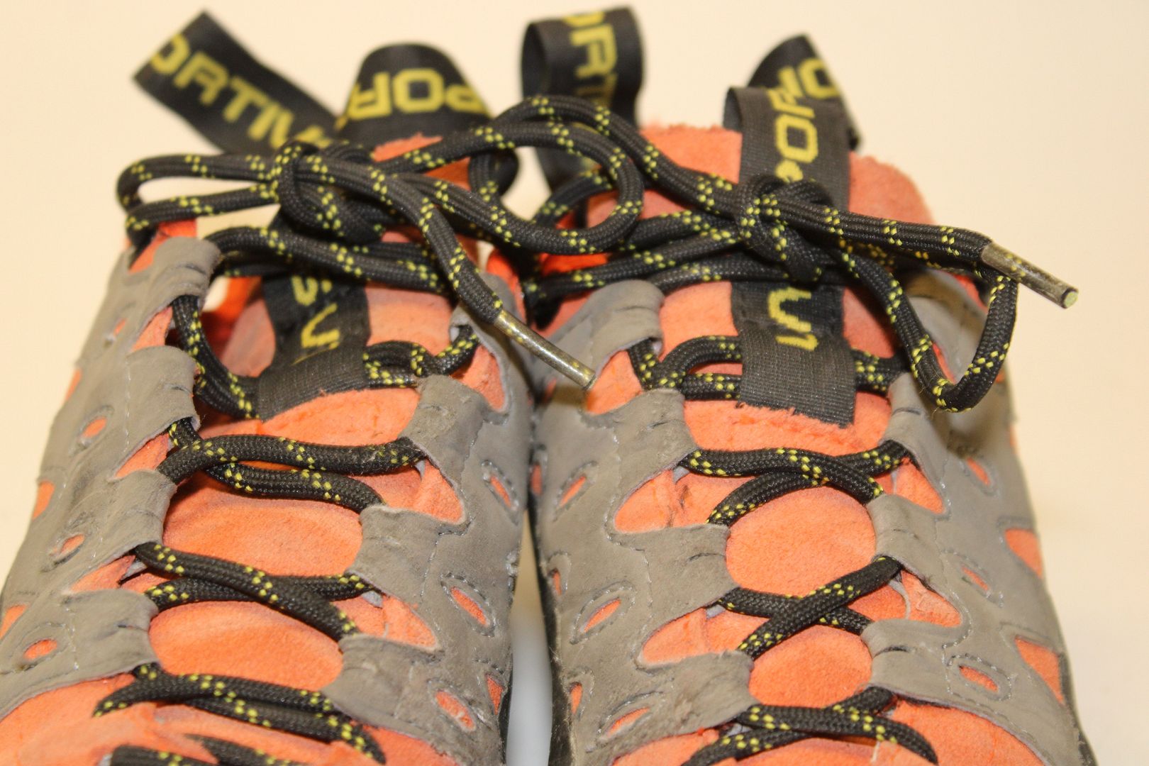 La Sportiva Tarantulace Rock Climbing Shoes - Men\'s Size 10 - Orange Amazon.com: La Sportiva Men main image 3