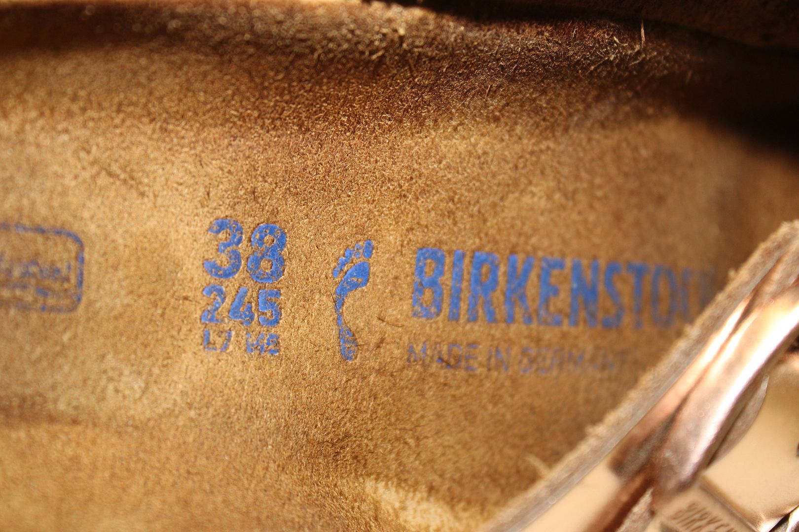 9-18 (667)