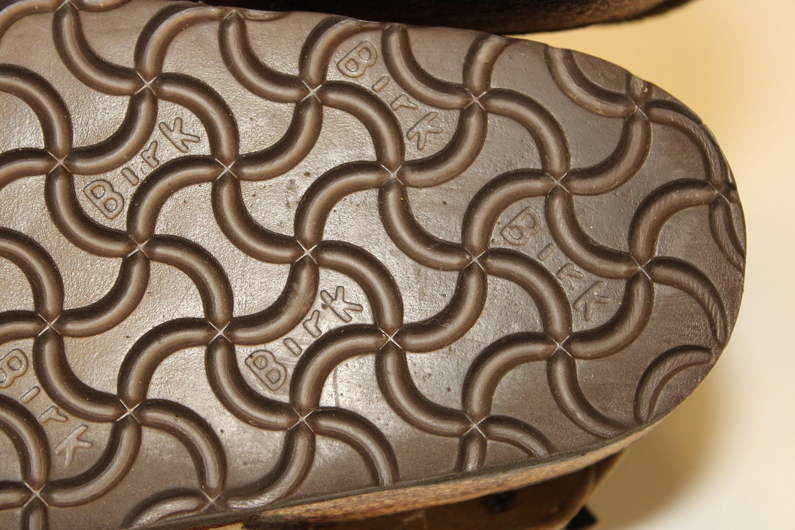 10-7 (819)