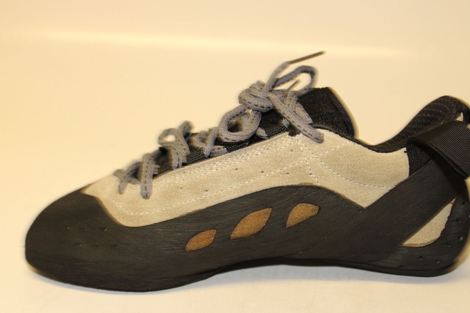 11-12 (854)