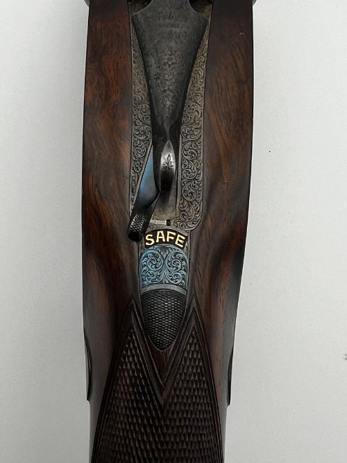 [Linked Image from hosting.photobucket.com]