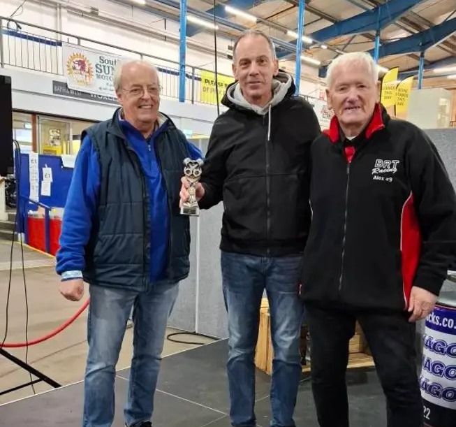 93fc3b53-2683-4837-93c9-79eacef0de37