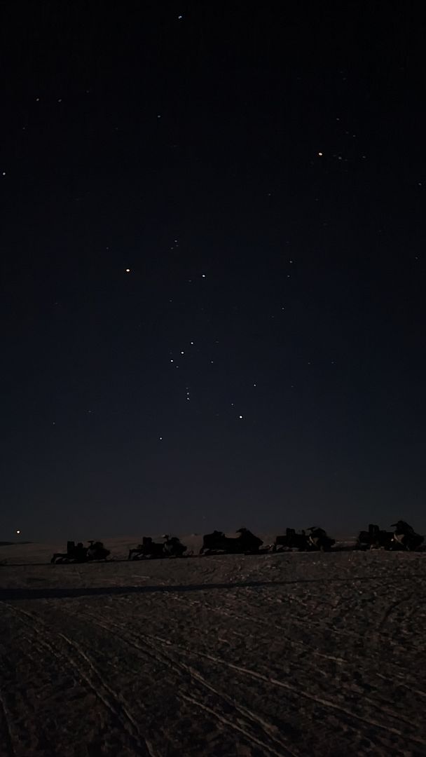 2f45058f-fcaf-4409-8346-2cb97c84f0a1.jpg