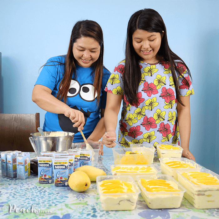 Mango Float (Mango Ice Box Cake)