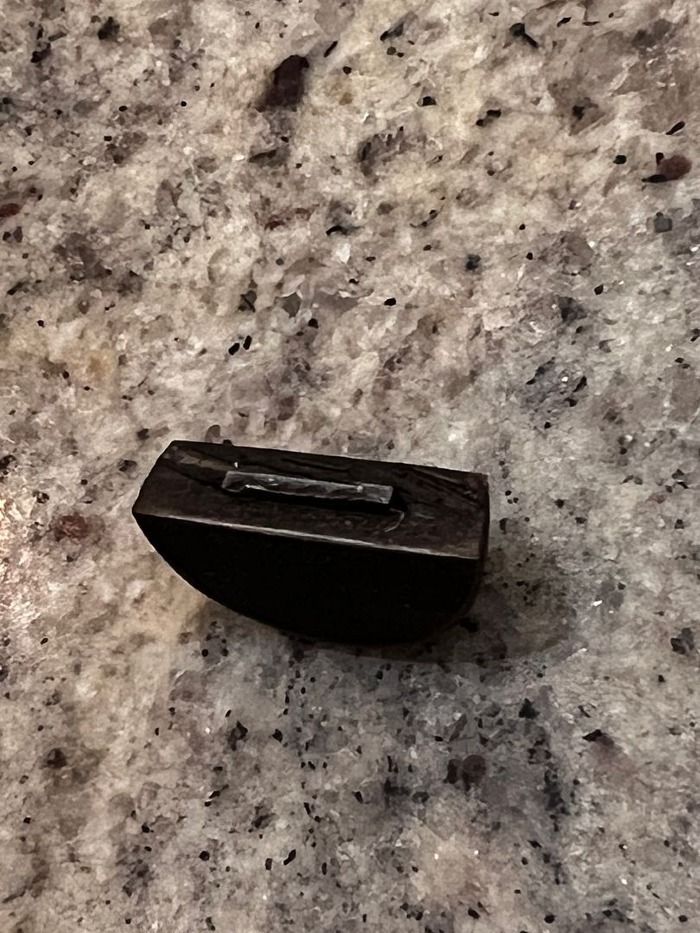 [Linked Image from hosting.photobucket.com]