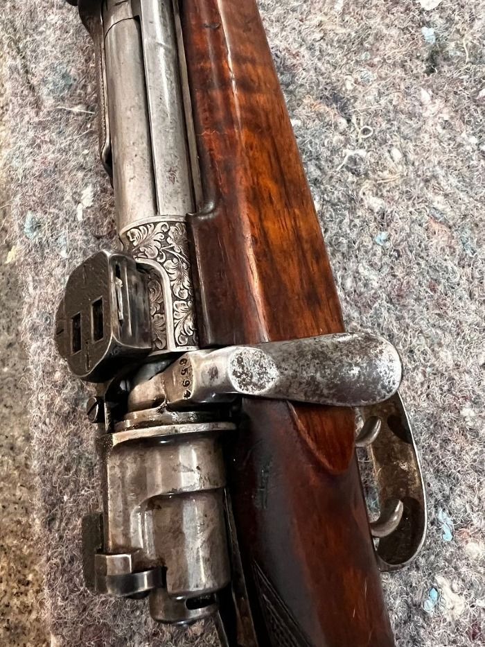 [Linked Image from hosting.photobucket.com]