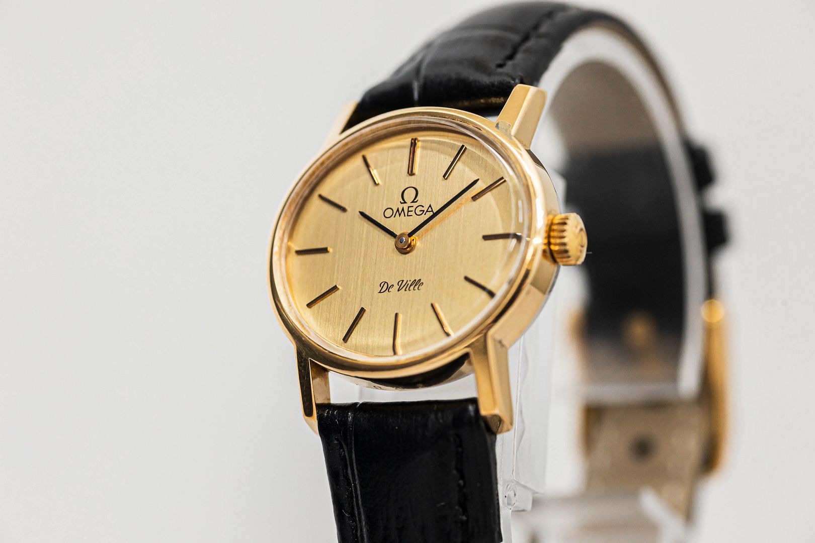 Vintage 1979 *NEAR MINT* OMEGA De Ville Cal.625 Manual Winding