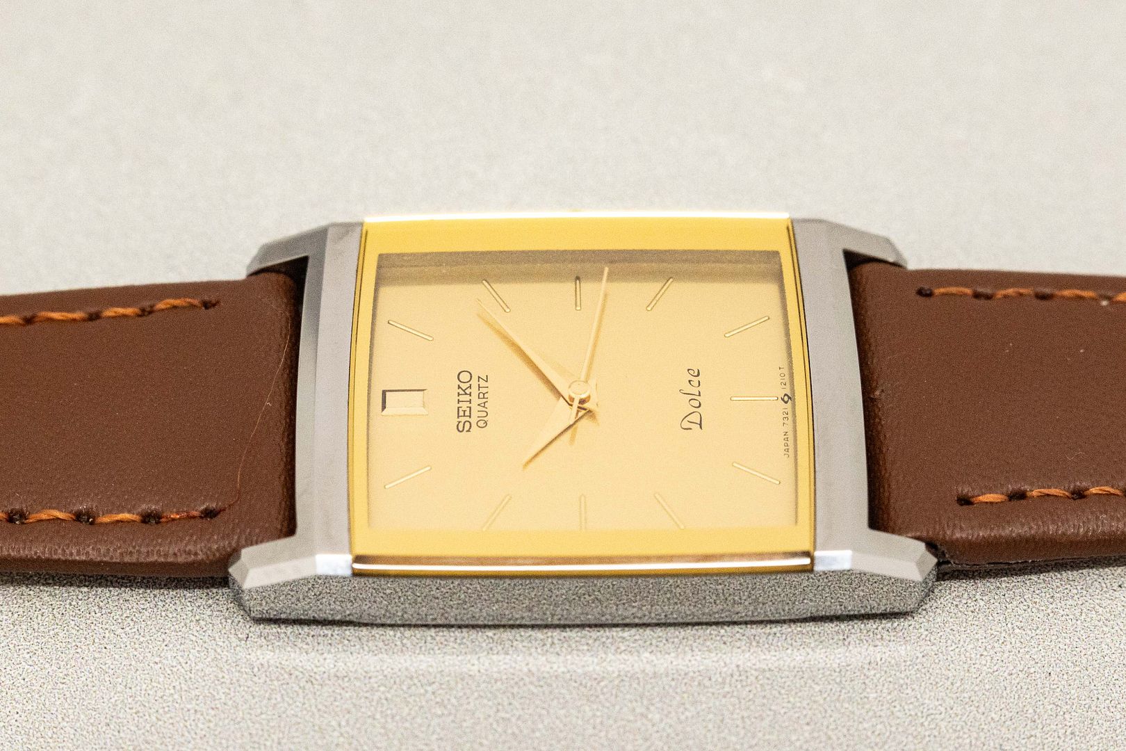 Vintage 1985* SEIKO Dolce 7321-5730 Quartz Gold Tungsten