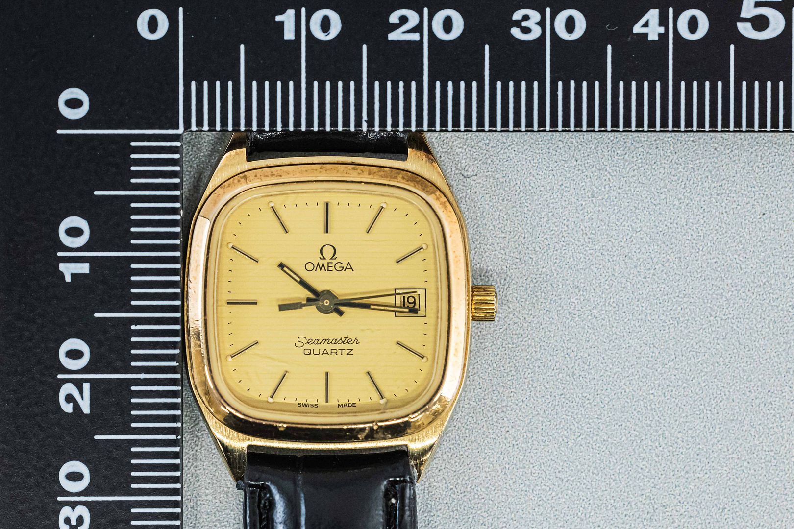 Exc+4* Vintage OMEGA Seamaster Cal.1380 Quartz Gold Dial