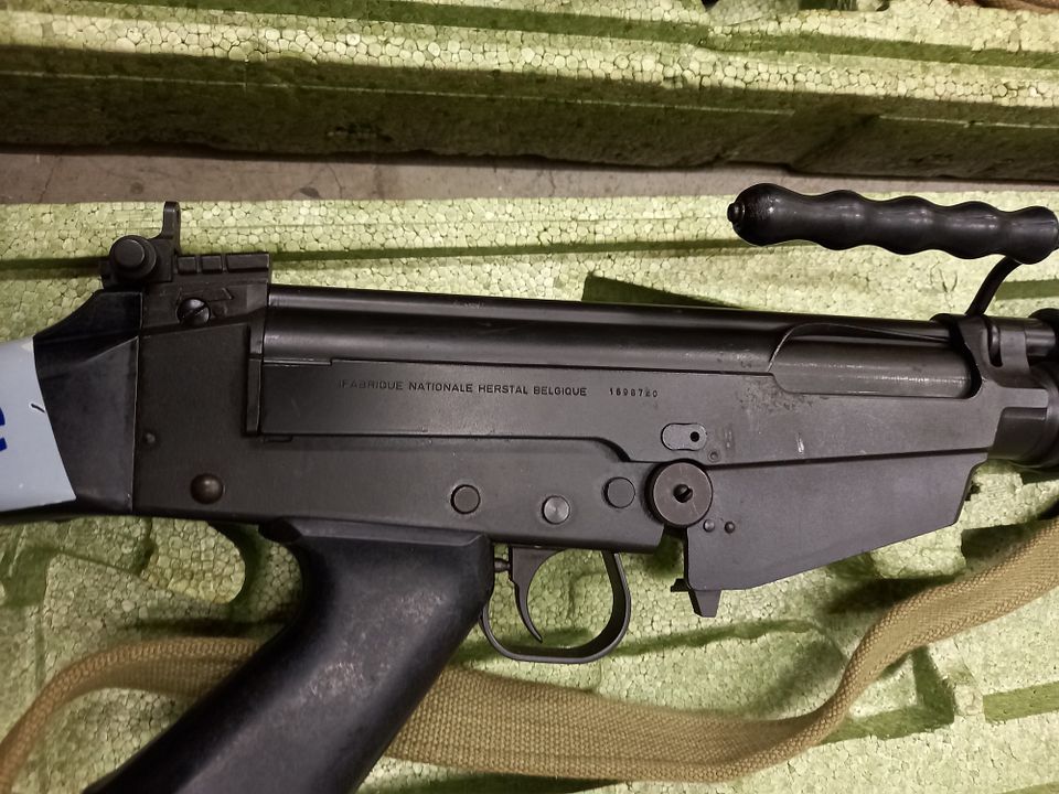 FN Gendarmerie M5 shorty FAL rifles. | The FAL Files