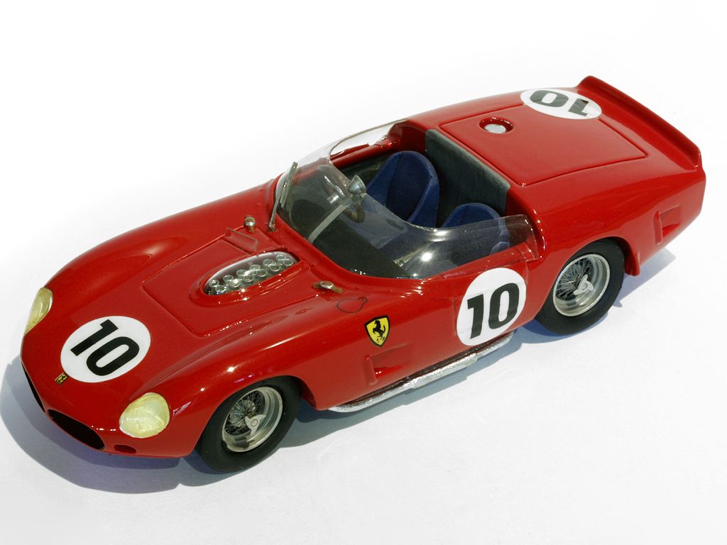 Le Mans 24 hours winner 1961