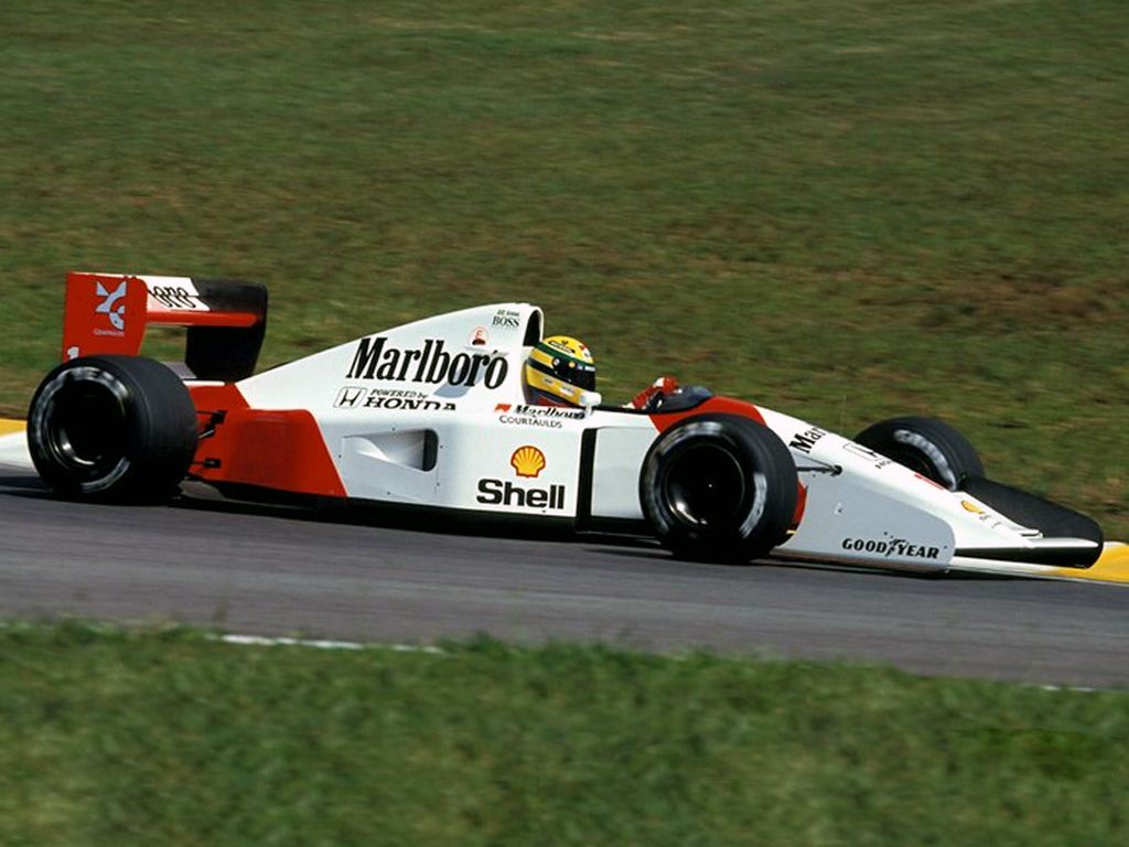 McLaren MP4/7 1992