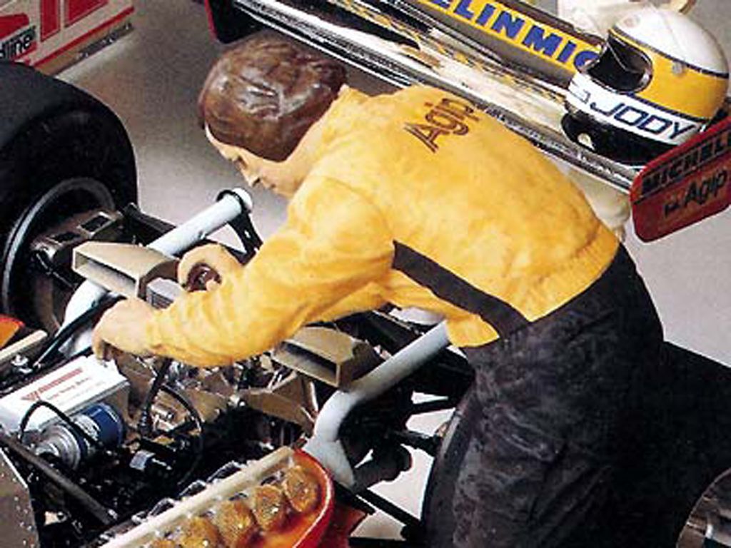 Motor racing team mechanic (engine tuning)