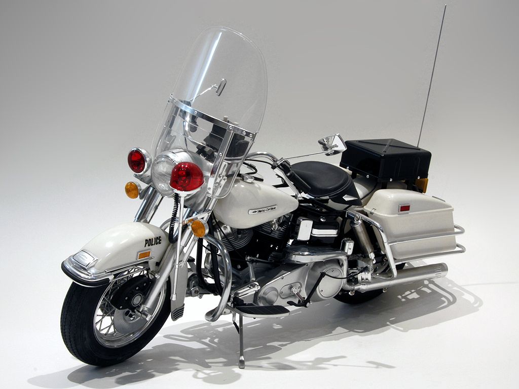 Harley-Davidson FLH1200 Police Bike