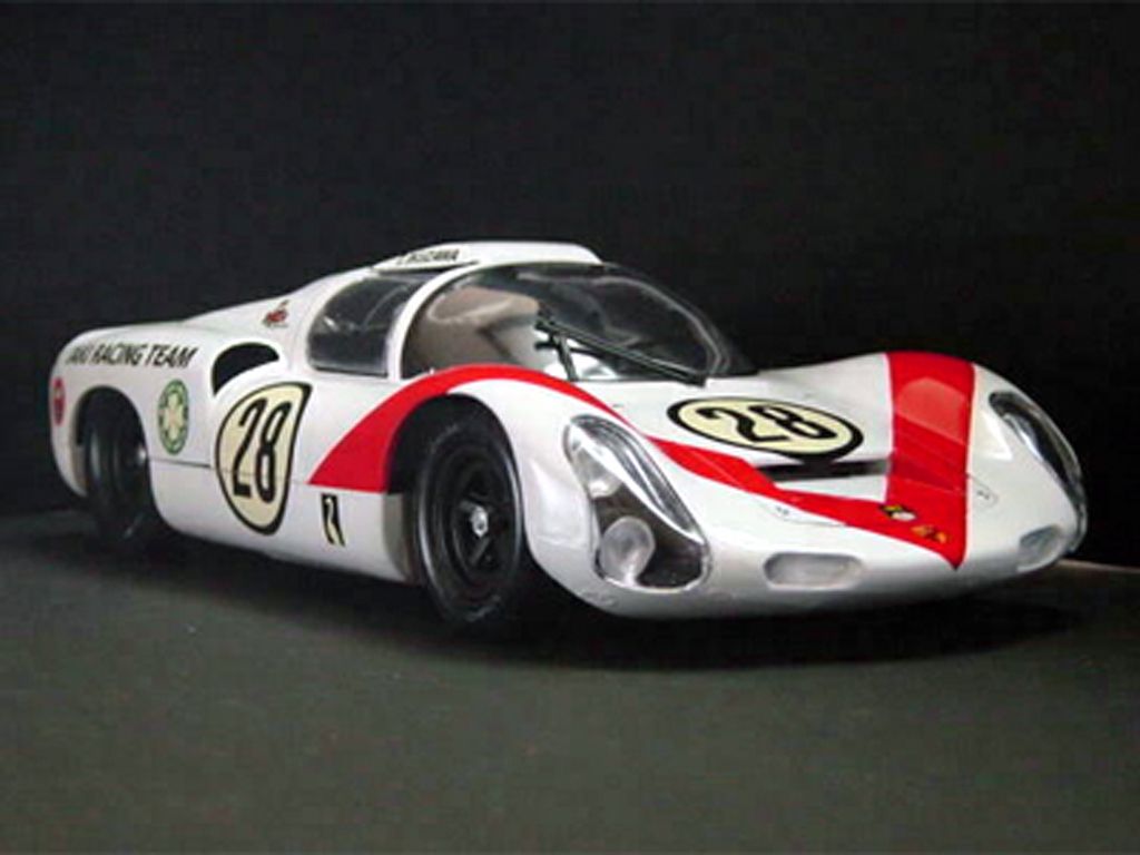 Tamiya 1/18 scale model kits - Porsche 910 - 1808