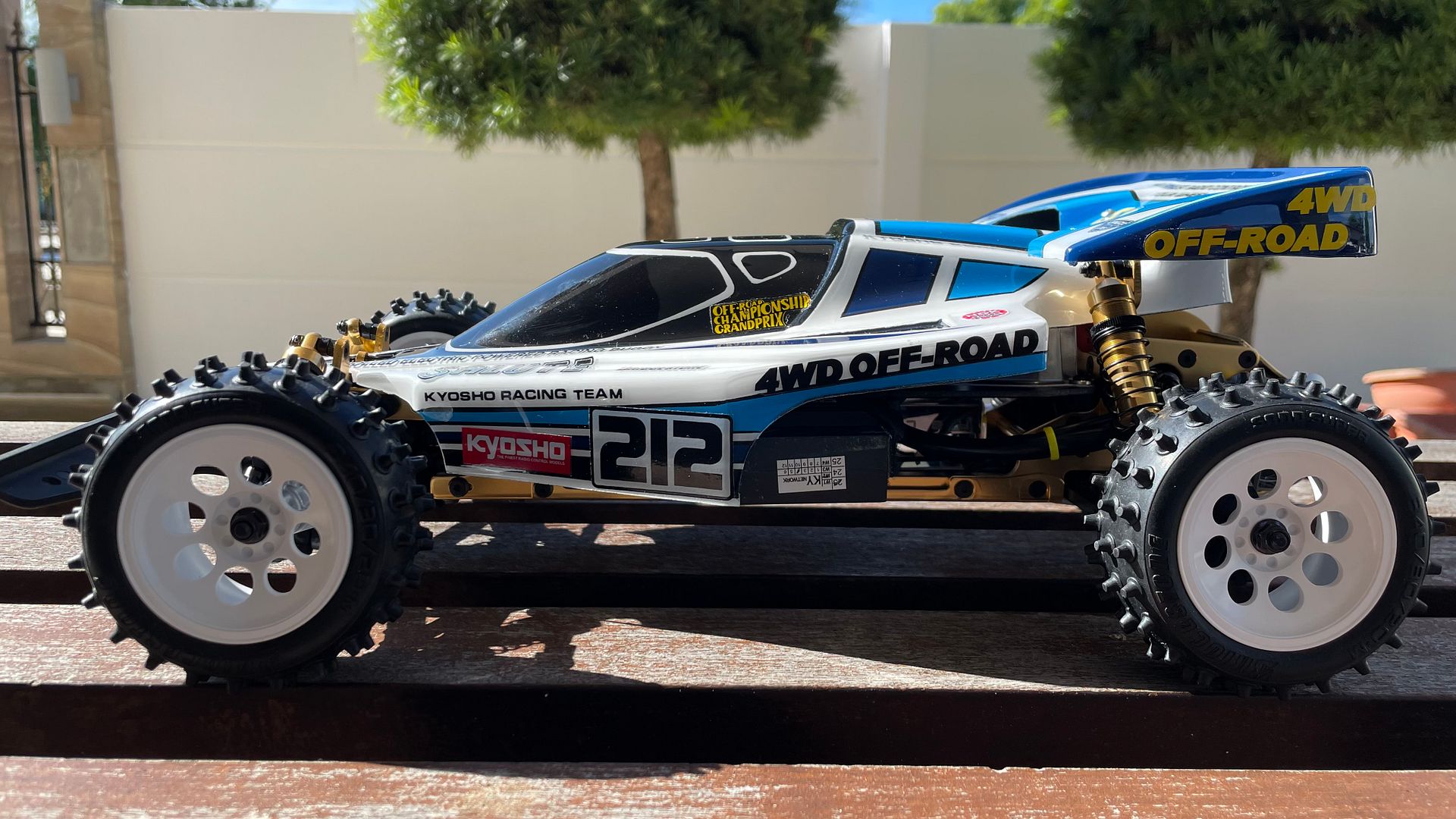 KYOSHO SALUTE 4WDオフロードラジコン Kyosho Salute - Kyosho - Tamiyaclub.com