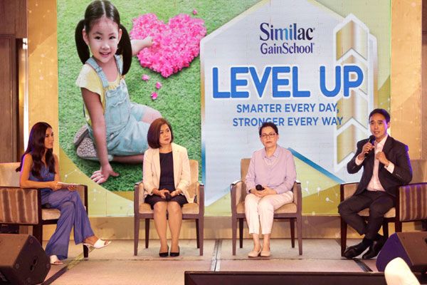 Pediatric infectious diseases specialist, Dr. Anna Ong-Lim, pediatric gastroenterology and nutrition consultant, Dr. Mary Jean Guno, and medical affairs director for Abbott’s nutrition business in Pacific Asia, Dr. Jose Rodolfo Dimaano Jr