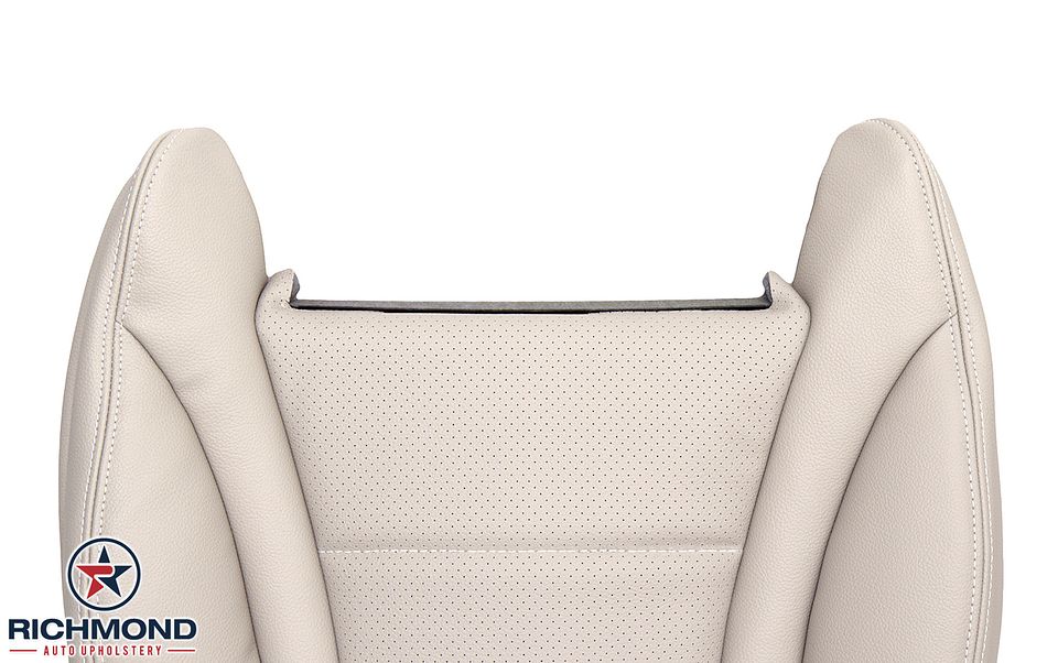 15-21-Benz-C-Class-GLC-Driver-Bot-Silk-Beige-5