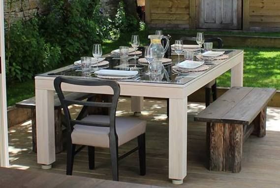 Outdoor-Vision-DIning-Table