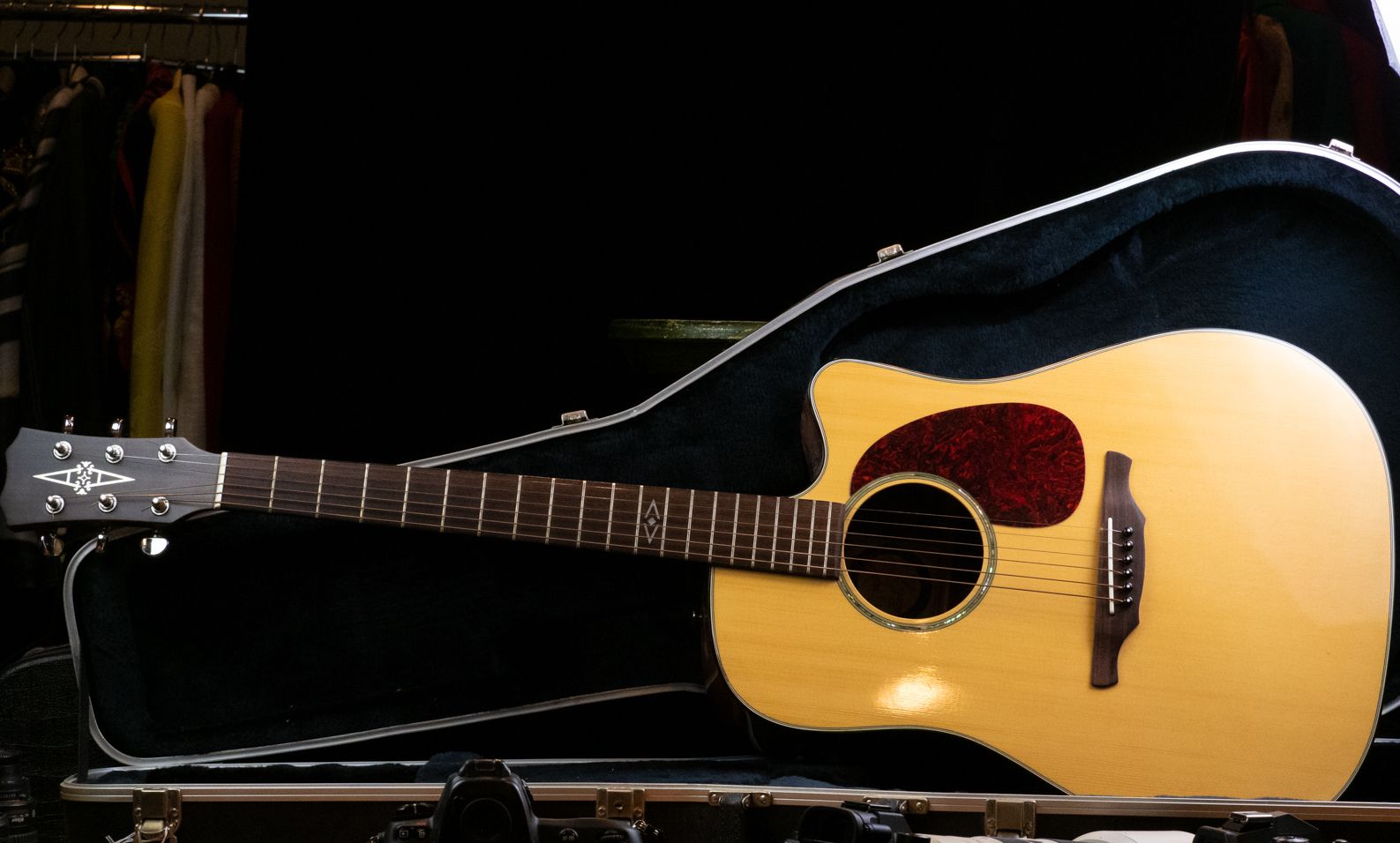 AtelierZ アクティブ Miura M3搭載 Aguilar Hipsho AtelierZ — AtelierZ guitar works
