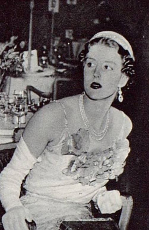 1937_Tatler_9_June_1937_Mrs_John_married_1934_Susan_Corbett