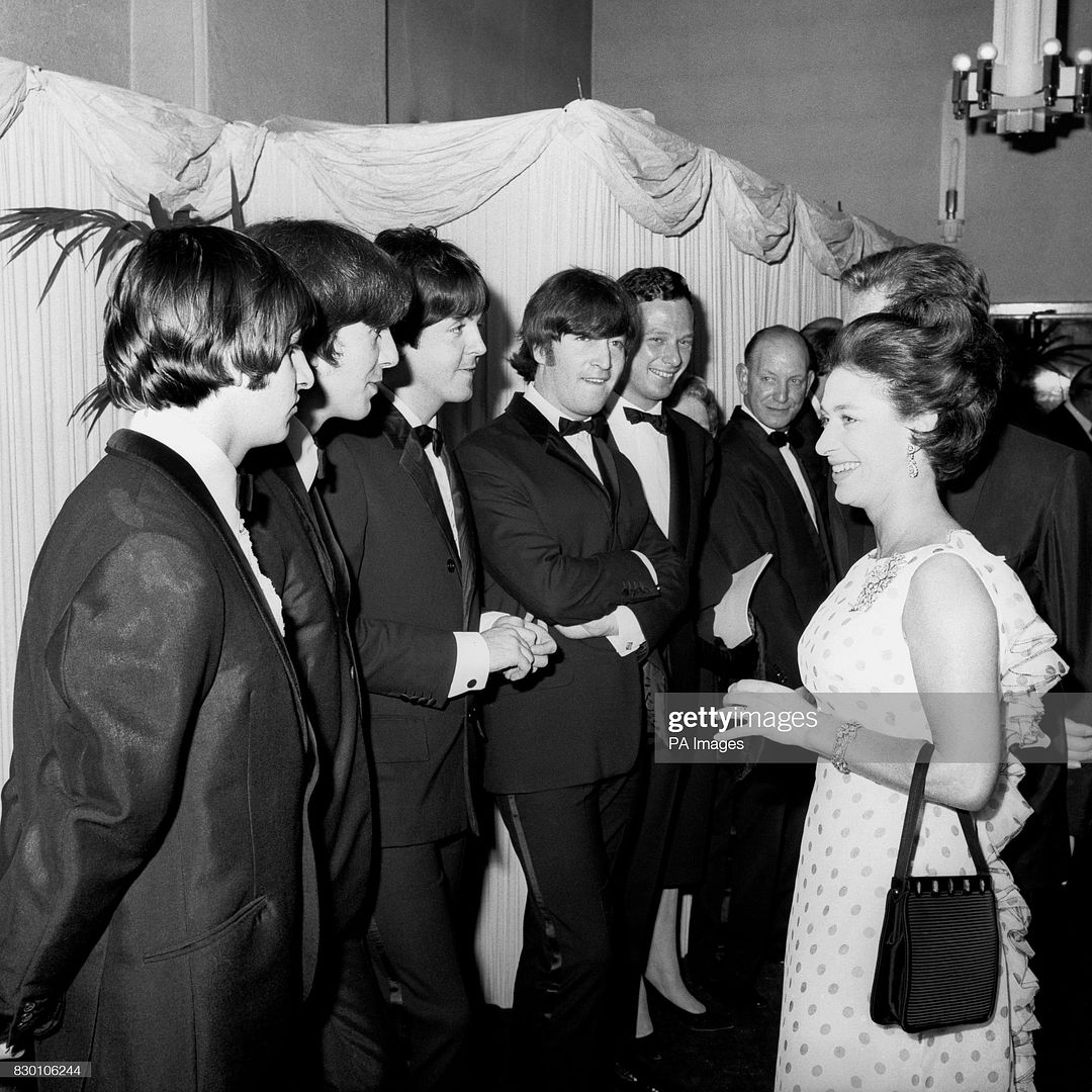 1965_29_July_gettyimages-830106244-Beatles_large_diamond_bracelet