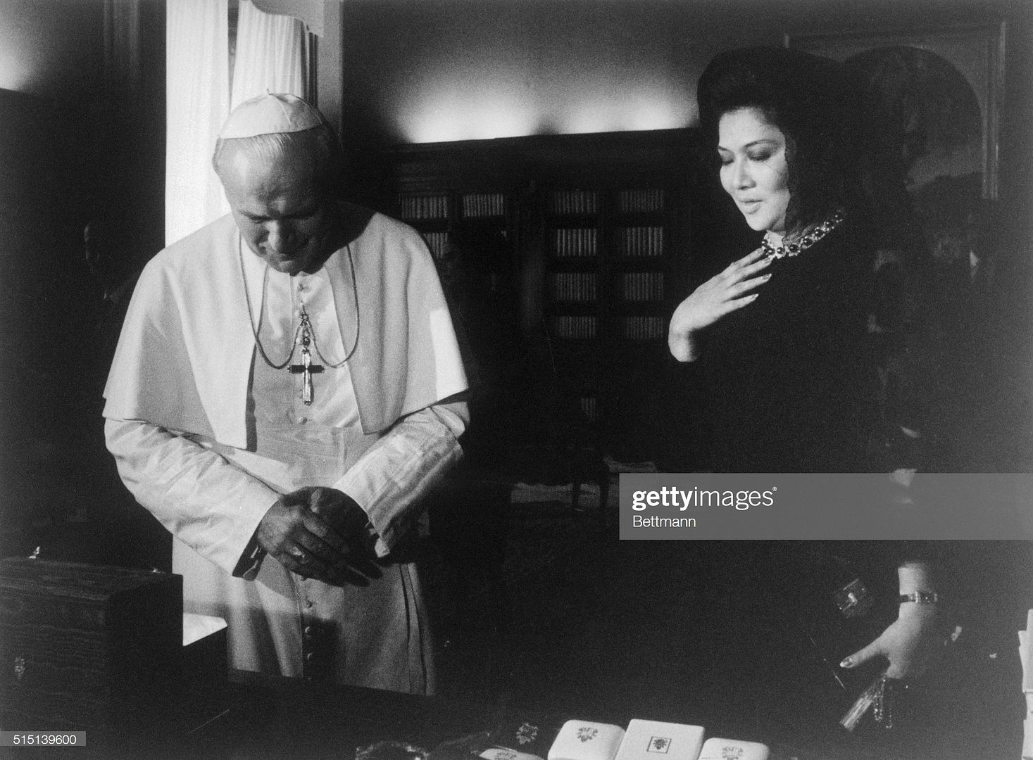 Black pearls for Vatican 8 July 1983 gettyimages-515139600-2048x2048