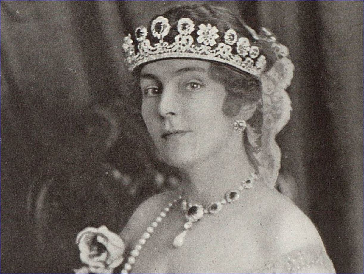 Tatler_25_July_1917_detail_2