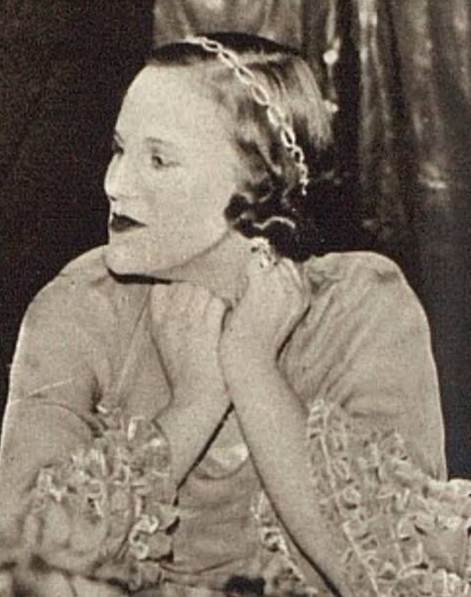 Tatler_3_Jan_1934(1)