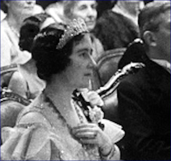 Tiara_to_identify_29_Nov_1935