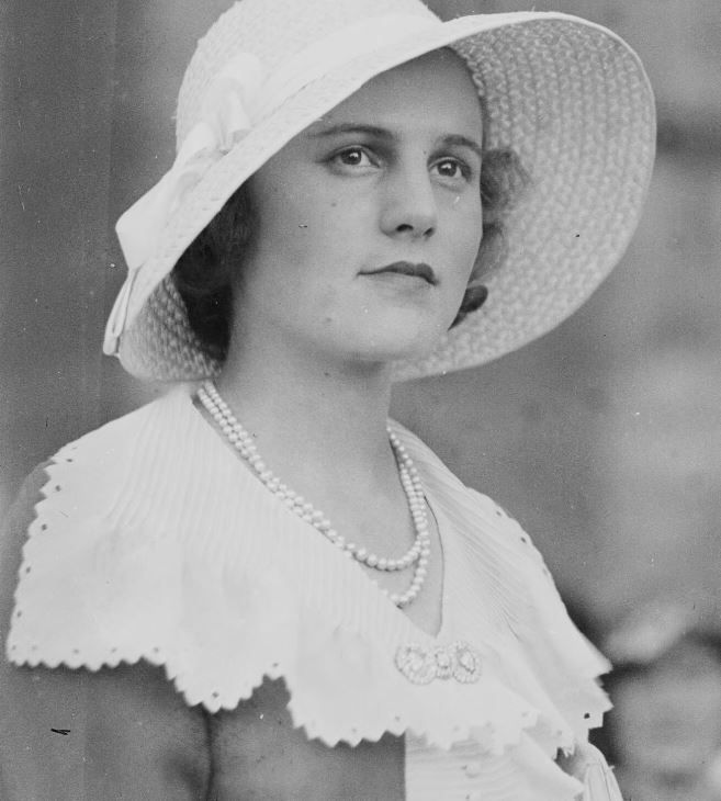 brooch_Sydney_April_1932