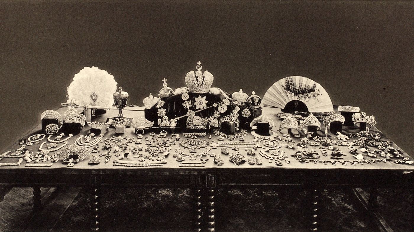 jewellery_displayed