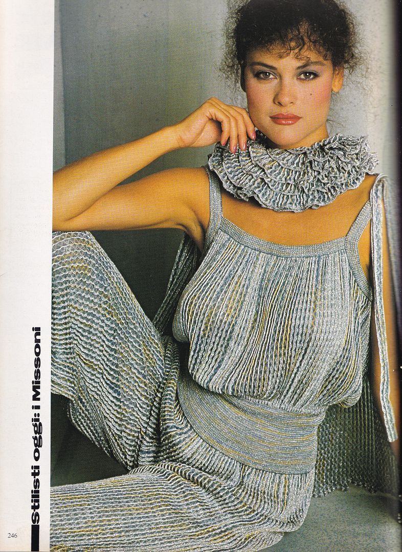 Vogue_Italia_Dec80_21