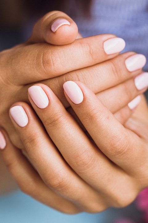 Nagelverzorging stappenplan: 8 tips voor super mooie nagels 1 Mooie nagels dankzij deze 8 tips - incl stappenplan