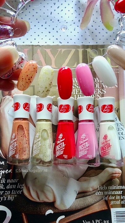 Sally Hansen Insta-Dri Review & Nagellak Swatches 7 Sally Hansen Insta-Dri review en swatches