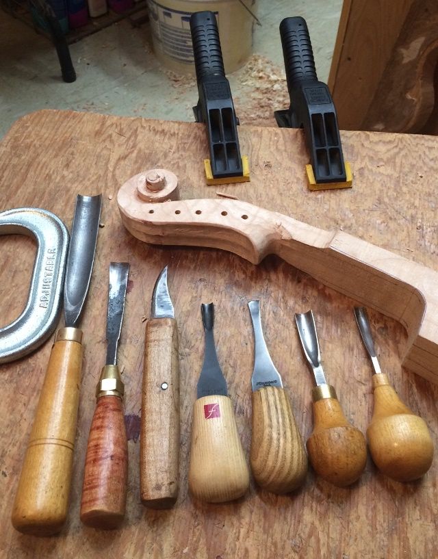 scroll for 5-string bluegrass fiddle handmade in Oregon by Chet Bishop, luthier.