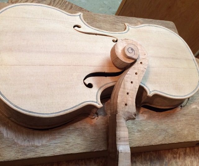handmade Oregon 5-string fiddle in progress