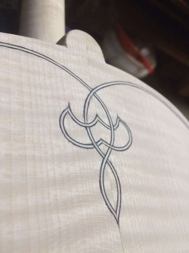 The other weave on the 16-1/2" five-string Viola turned out a little better.