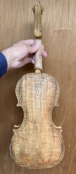 back view of sealed five string fiddle, handmade in Oregon by artisanal luthier Chet Bishop.