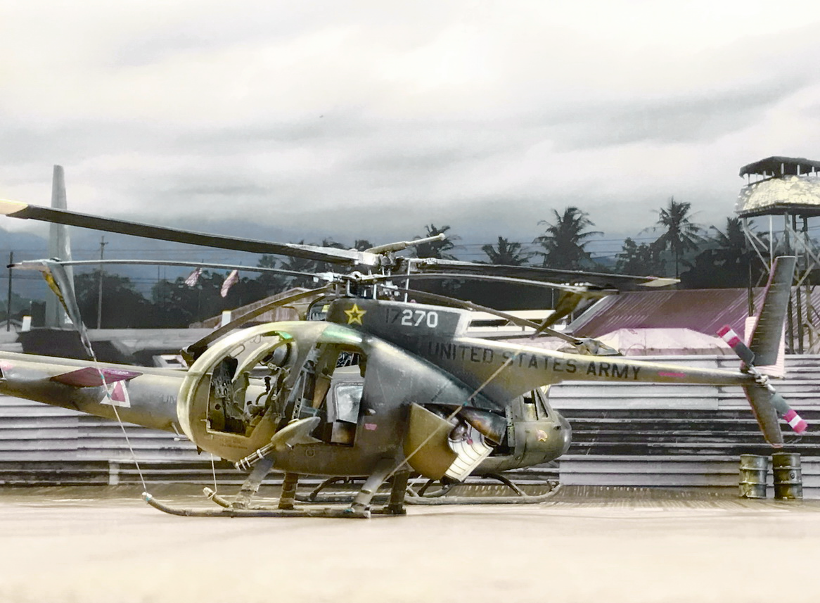 Huges OH-6A Cayuse . Dragon kit 1/35 scale model versionE TROOP, 1/9 Cav, 1st Cav. Div. (AM)  Lai Khe, Vietnam 1970 (edited)_forum_24(1)