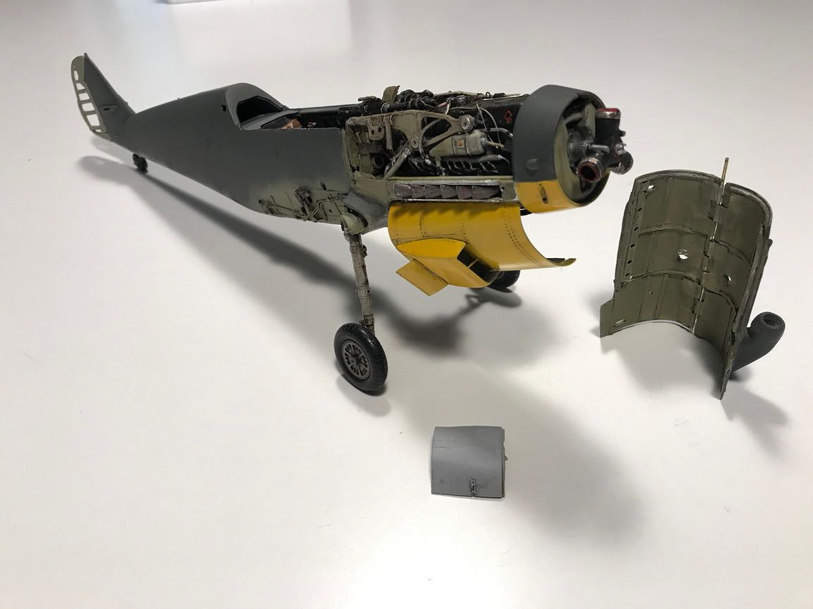 Me 109 G-2 : "Augsburg Eagle" - Trumpeter kit 1/24 scale model - STUDIO IMG_0912