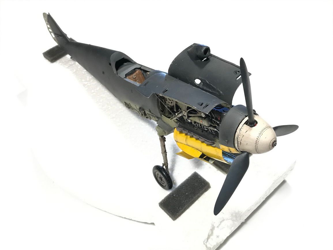 Me 109 G-2 : "Augsburg Eagle" - Trumpeter kit 1/24 scale model - STUDIO IMG_0922