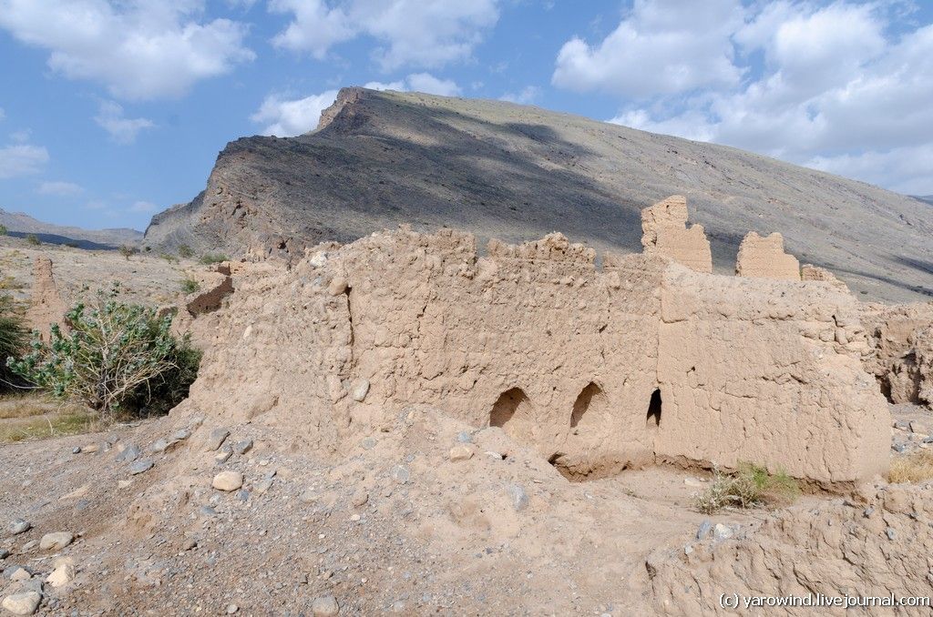 Тануф - оманская горная деревня с глиняным старым центром DSC_0136(1)