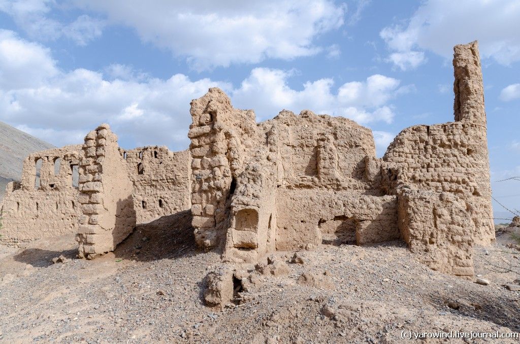 Тануф - оманская горная деревня с глиняным старым центром DSC_0137(1)