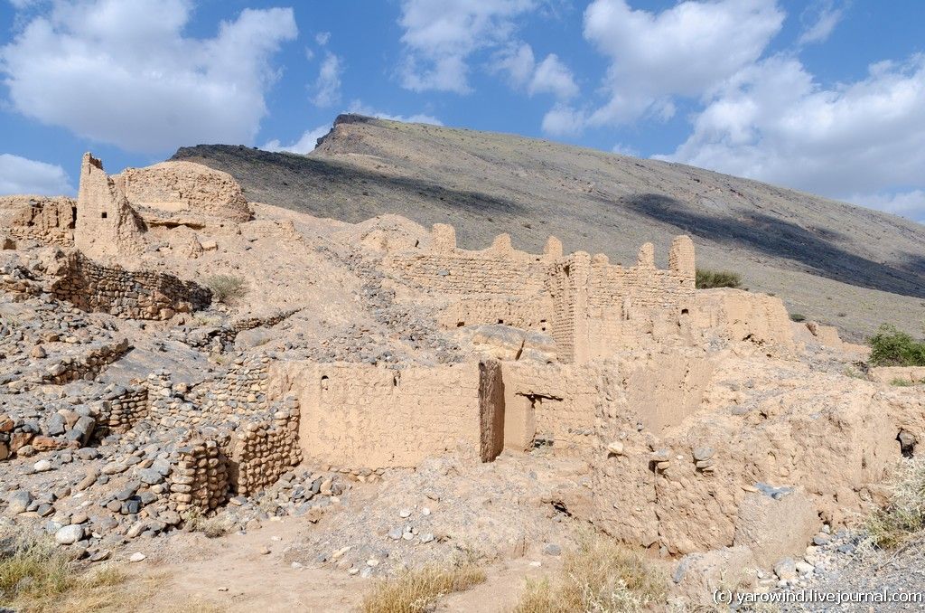 Тануф - оманская горная деревня с глиняным старым центром DSC_0142(1)