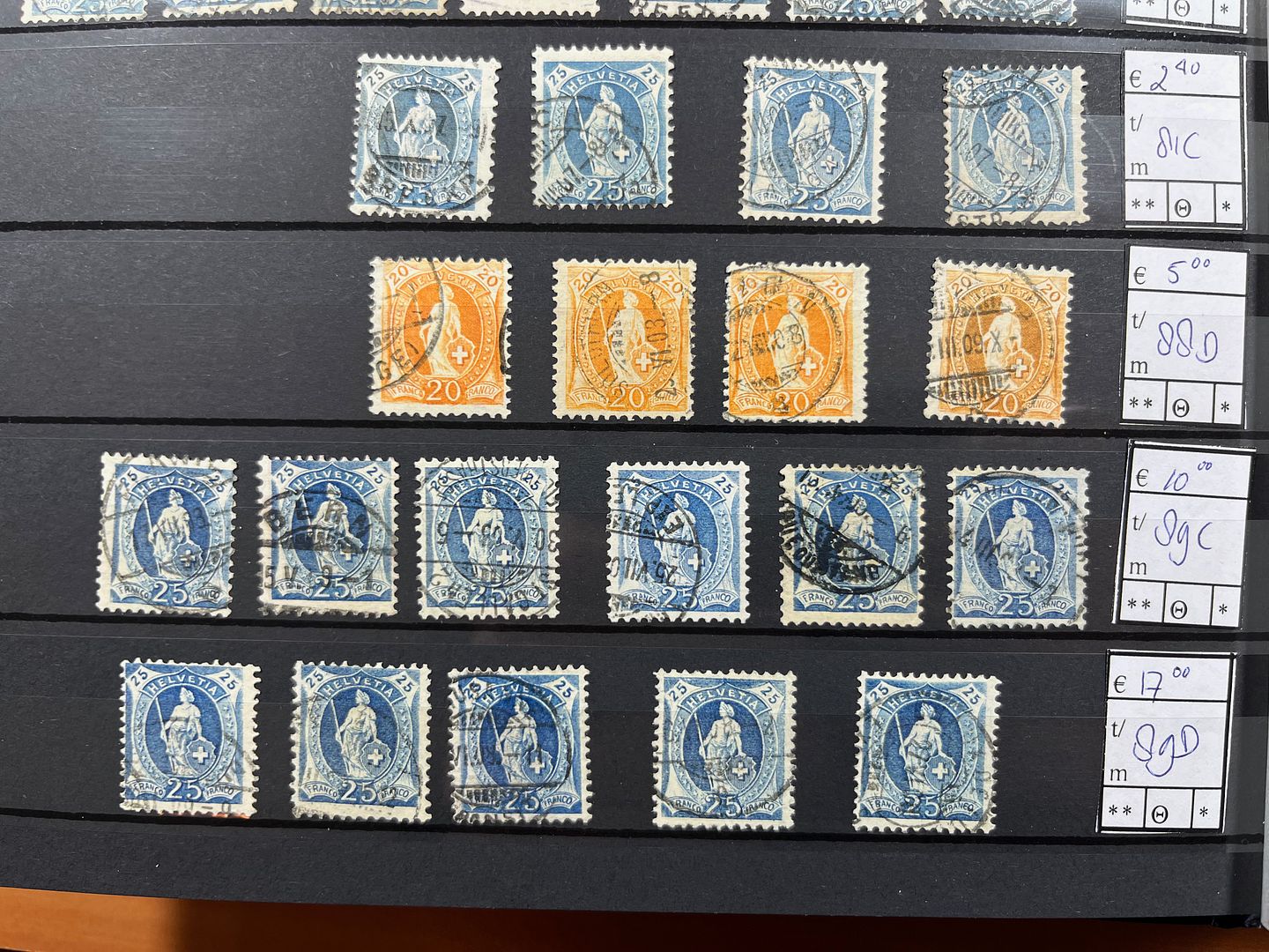 00147 Staande Helvetia - 16