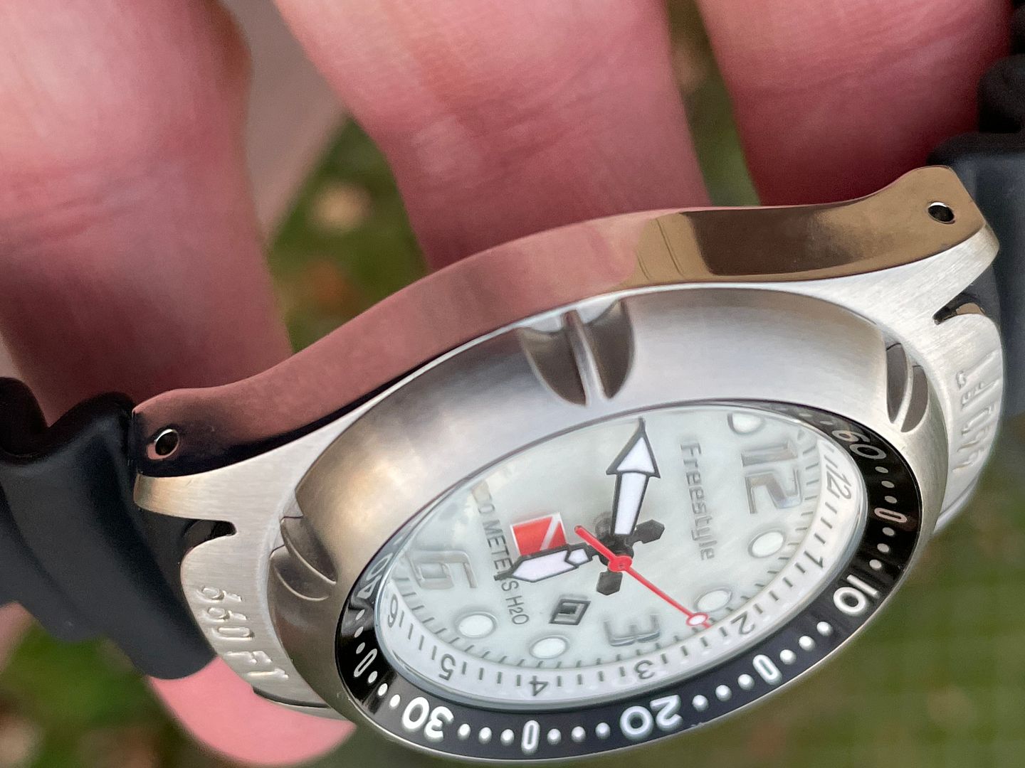 Freestyle Hammerhead Diver, White Dial, ref. FS101948 WatchUSeek Watch Forums